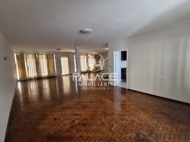 Casa :  / Comercial / Centro