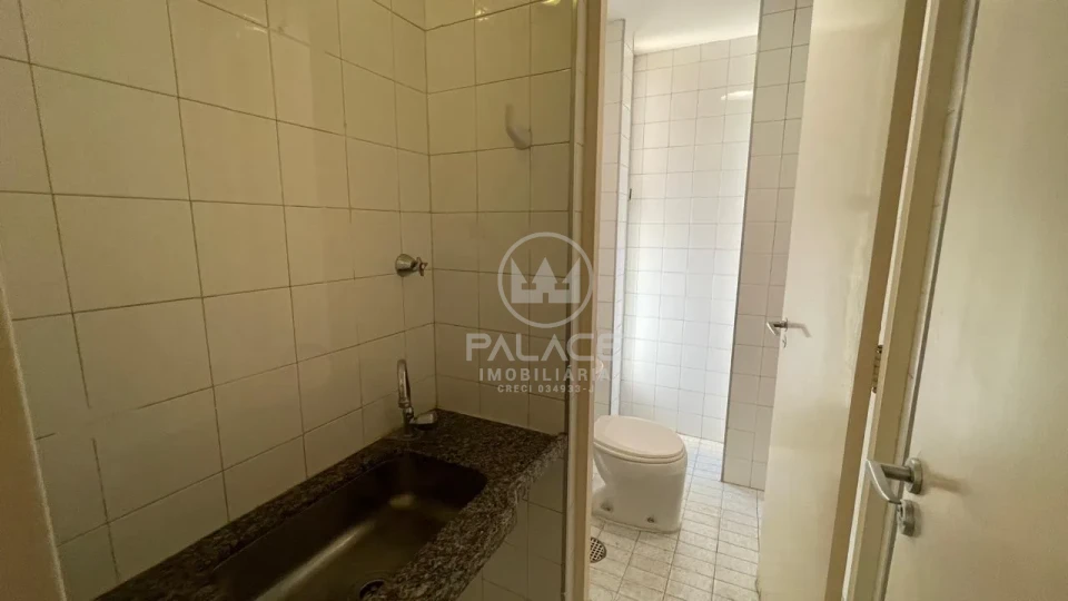 SALA 48M² COMERCIAL PARA ALUGAR EDIFICIO RACZ CENTER,  BAIRRO ALTO