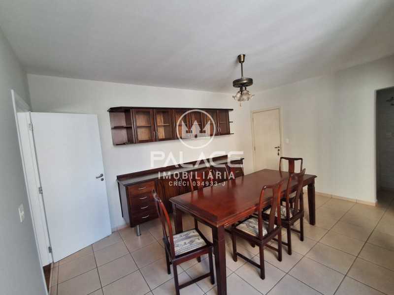 Casa :  / Comercial / Centro