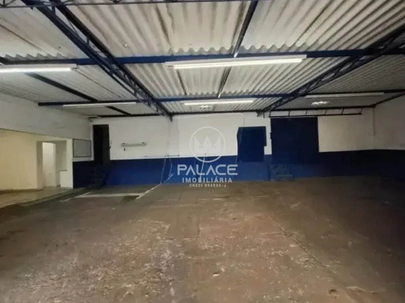 Barracão disponivel para locação