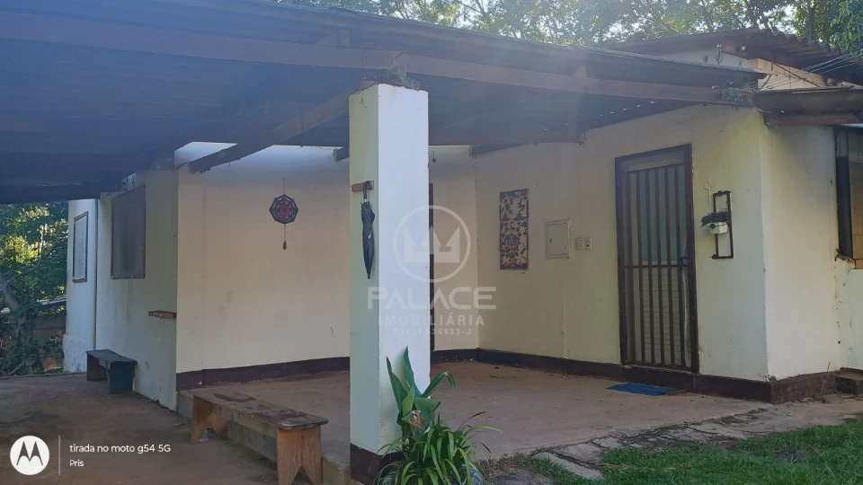 Sítio Zona Rural de Charqueada