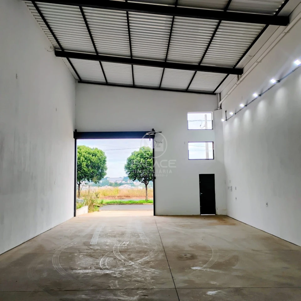 Barracão disponivel para locação