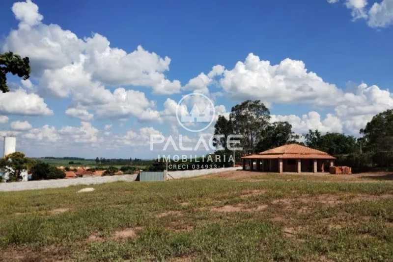 Imagens do imóveis chácara à venda em alpes das águas, são pedro 2 quartos 5000m²