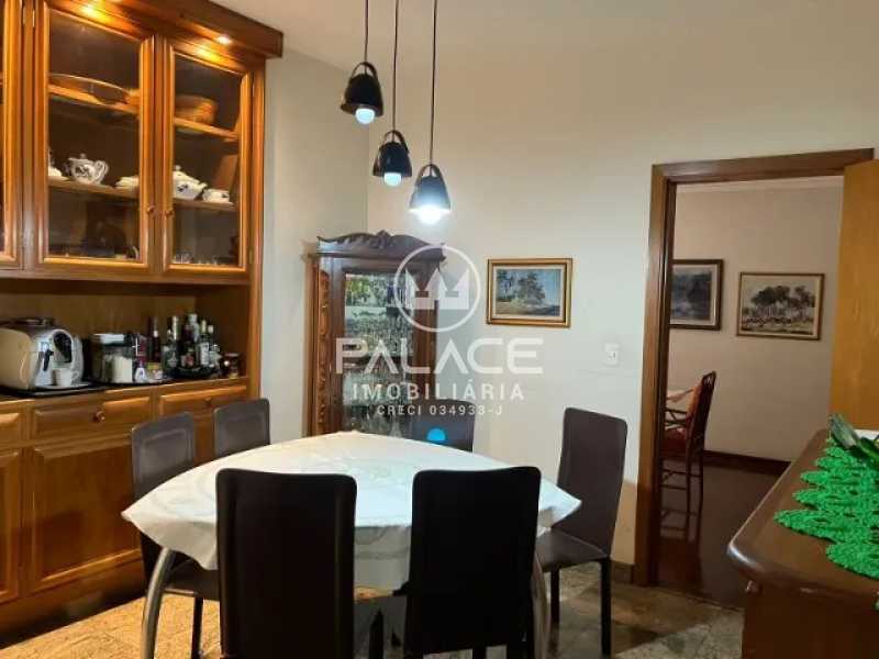 Imagens do imóveis Amplo apartamento com 250m² a venda no centro de Piracicaba, SP.