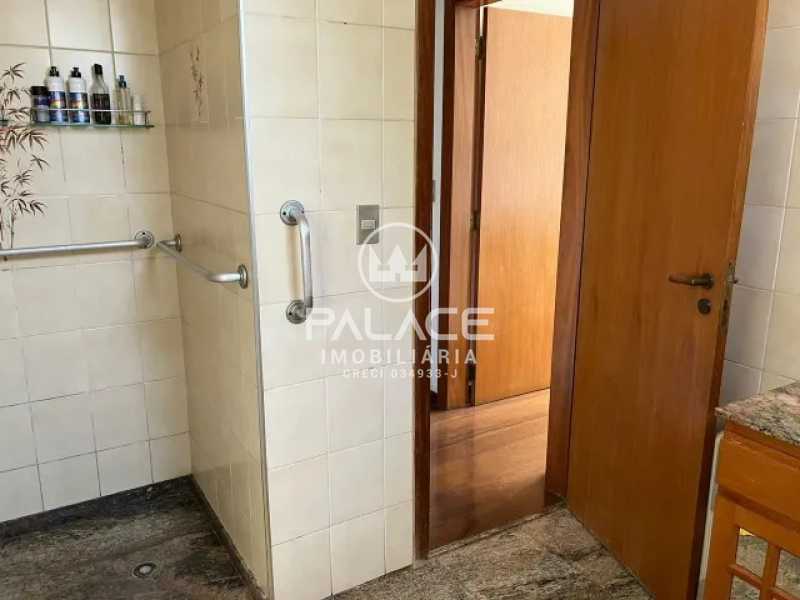 Imagens do imóveis Amplo apartamento com 250m² a venda no centro de Piracicaba, SP.