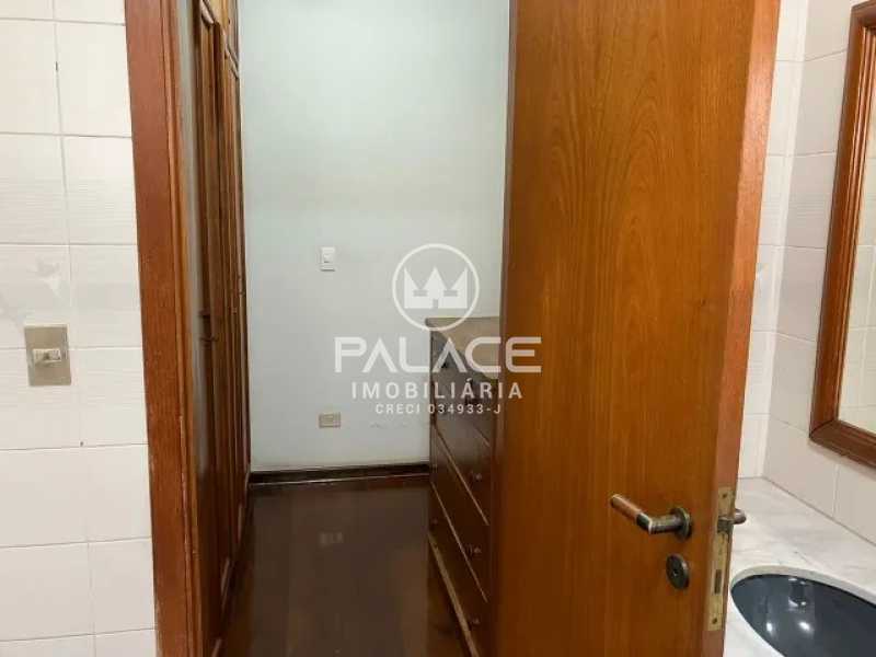 Imagens do imóveis Amplo apartamento com 250m² a venda no centro de Piracicaba, SP.