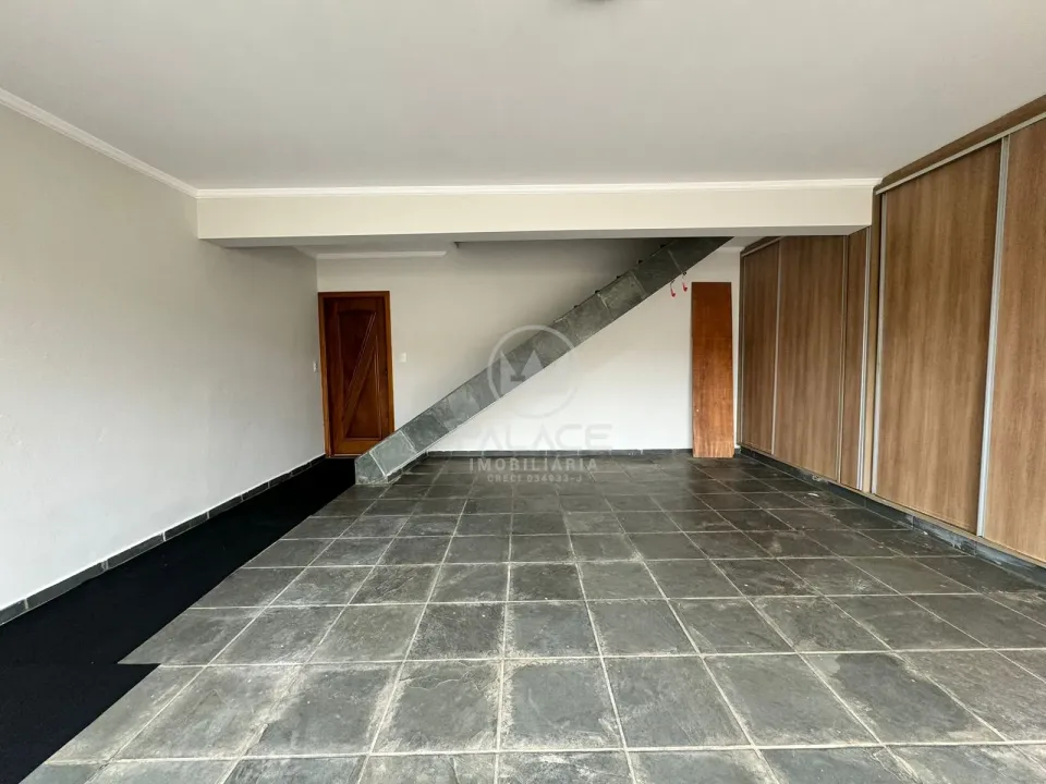 Casa, 3 quartos, 257 m² - Foto 28