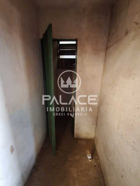 Imagens do imóveis Barracão :  / Comercial / Piracicamirim