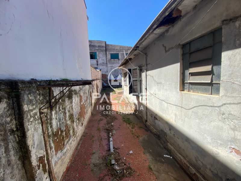 Imagens do imóveis casa comercial para alugar em vila rezende, piracicaba 2 quartos 182m²