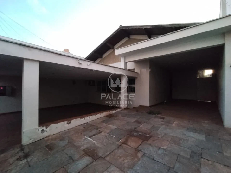 Casa, 4 quartos, 278 m² - Foto 1