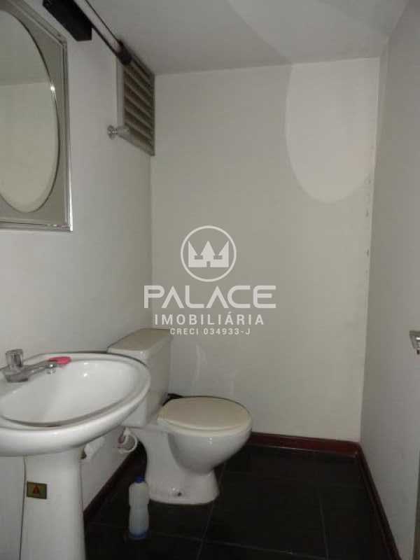 Imagens do imóveis Barracão :  / Comercial / Castelinho