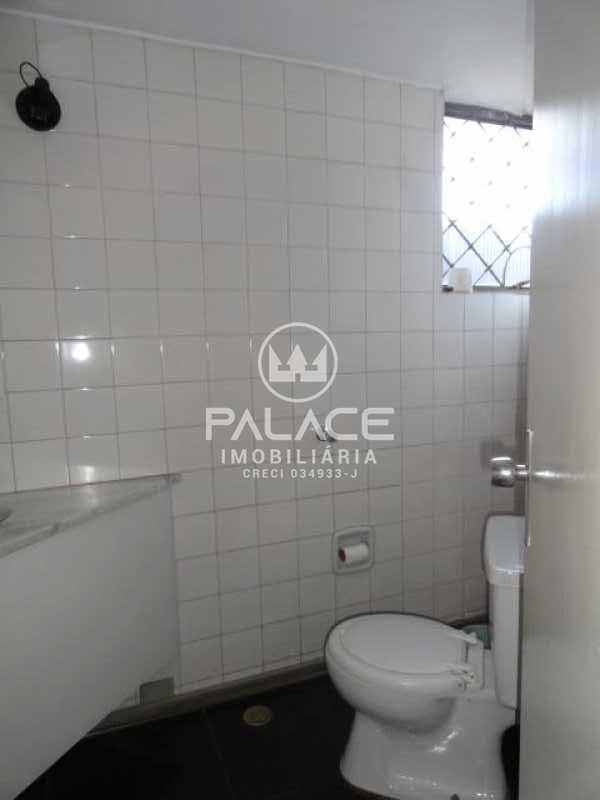 Imagens do imóveis Barracão :  / Comercial / Castelinho