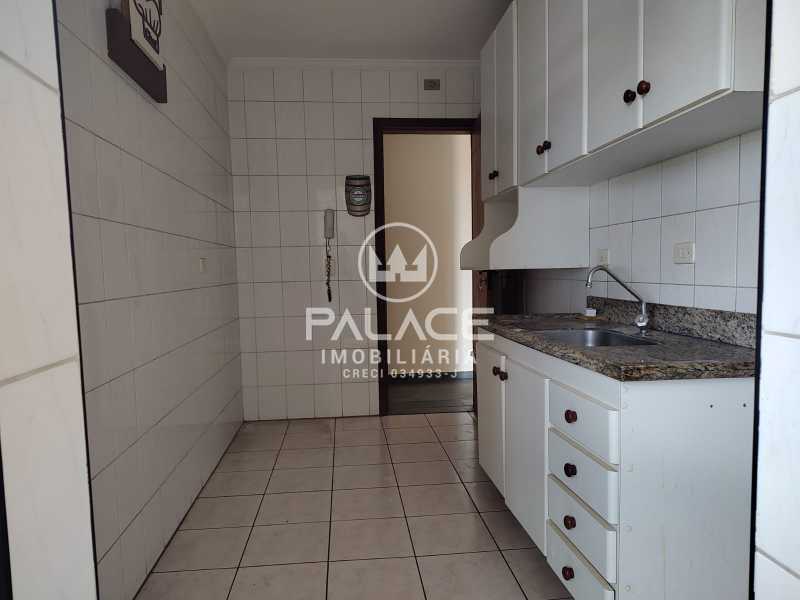 Imagens do imóveis Apartamento : Padrão / Residencial / Alto