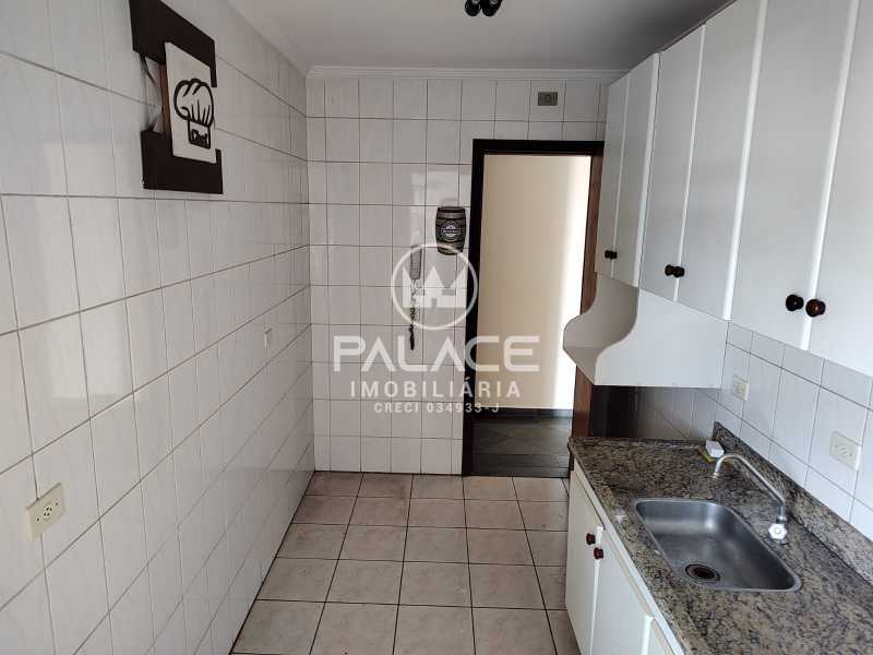 Imagens do imóveis Apartamento : Padrão / Residencial / Alto