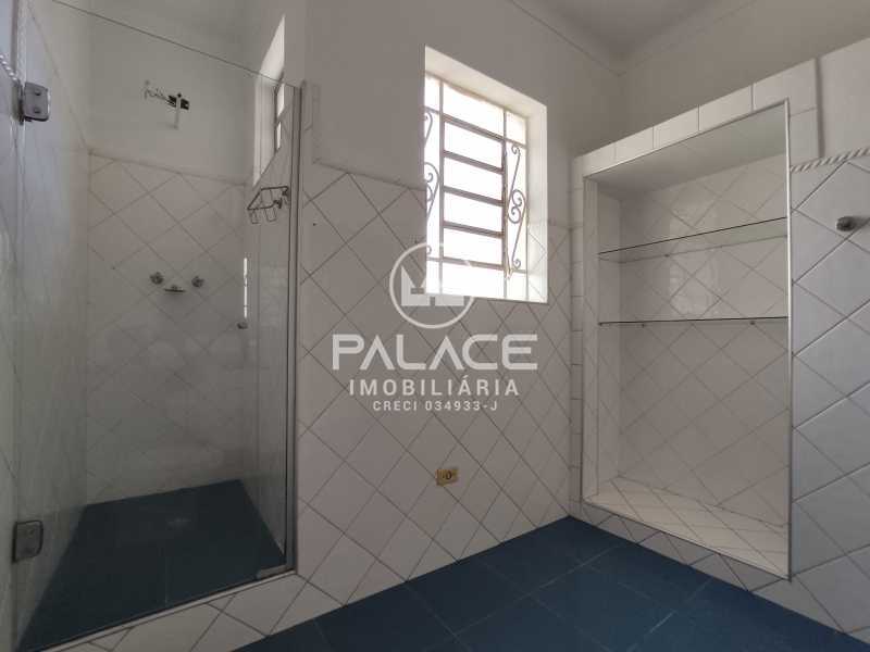 Imagens do imóveis Casa de rua :  / Residencial / Centro