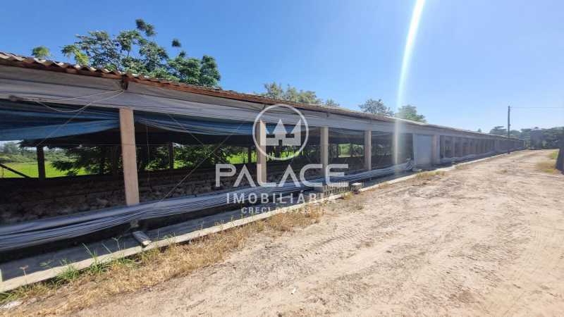 Sítio :  / Rural / Anhumas