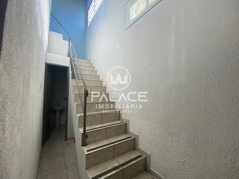 Imagens do imóveis Barracão :  / Comercial / Centro