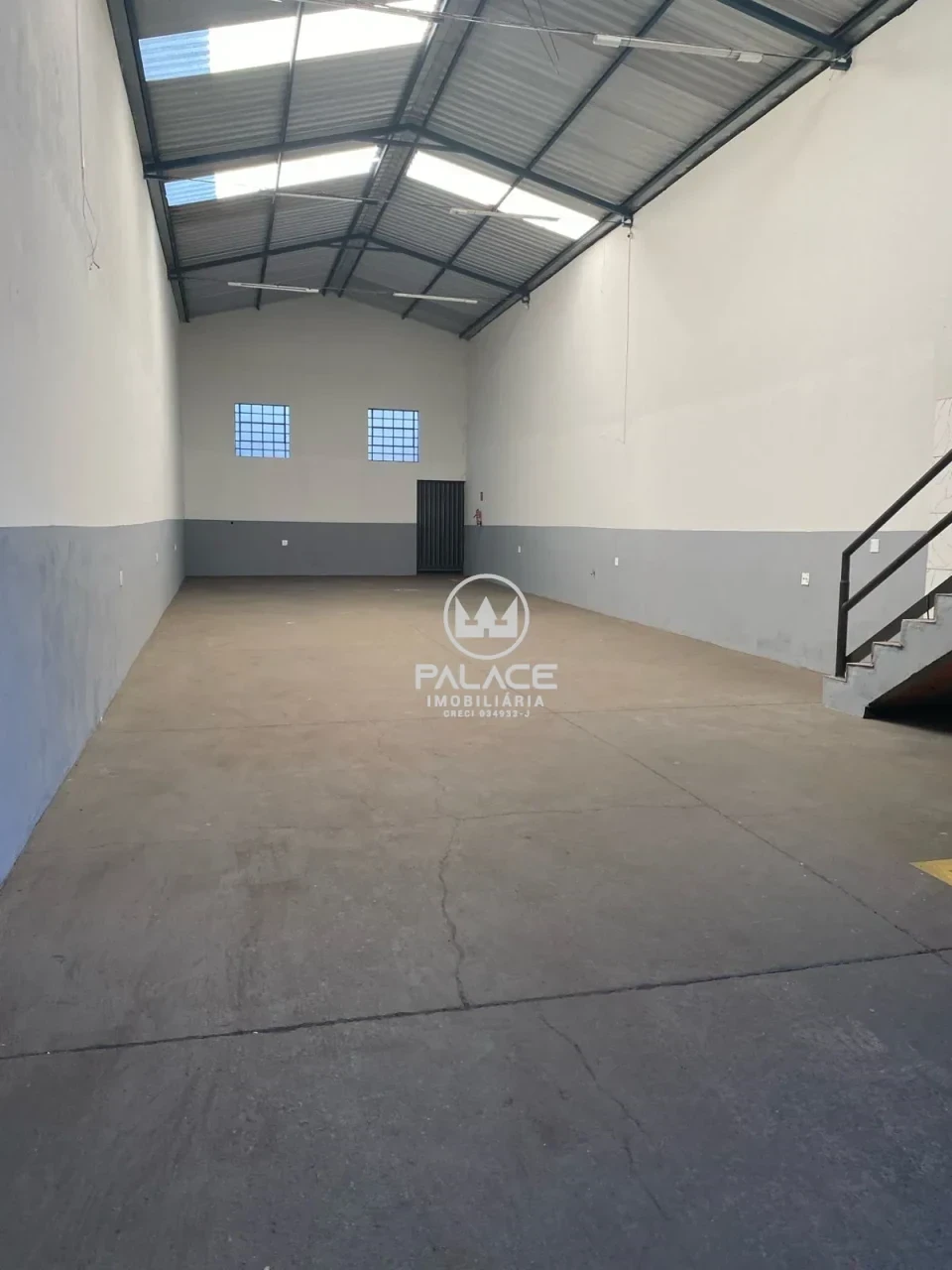 Barracão disponivel para locação - Foto 1