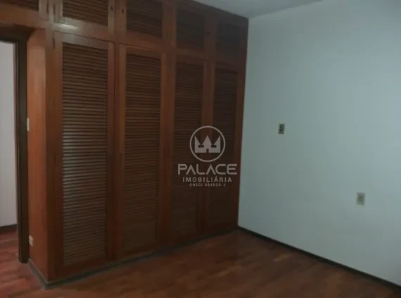 Casa a venda no Bairro Cidade Jardim