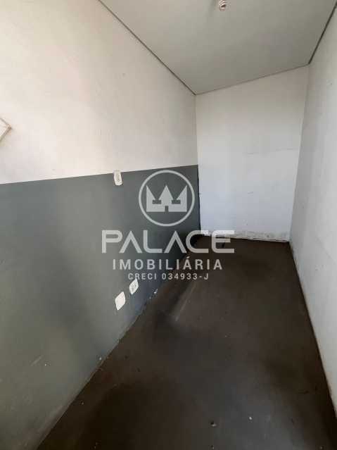 Imagens do imóveis Barracão :  / Comercial / São Vicente