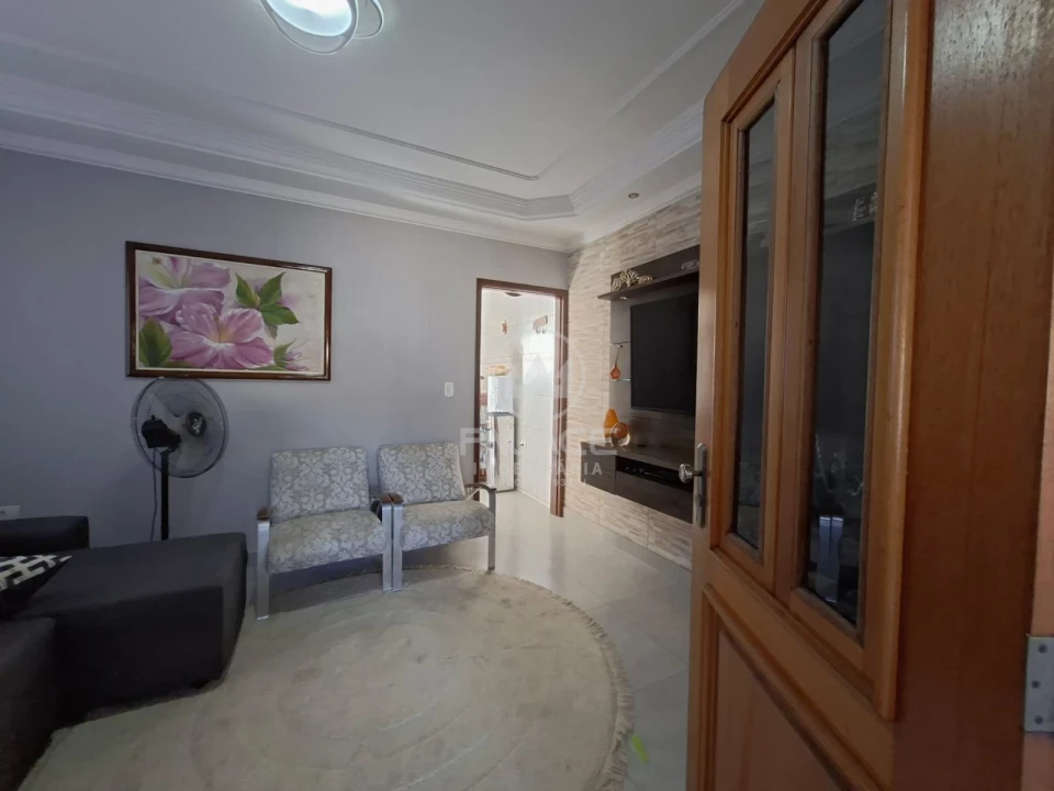 Casa a venda no kobayat libano