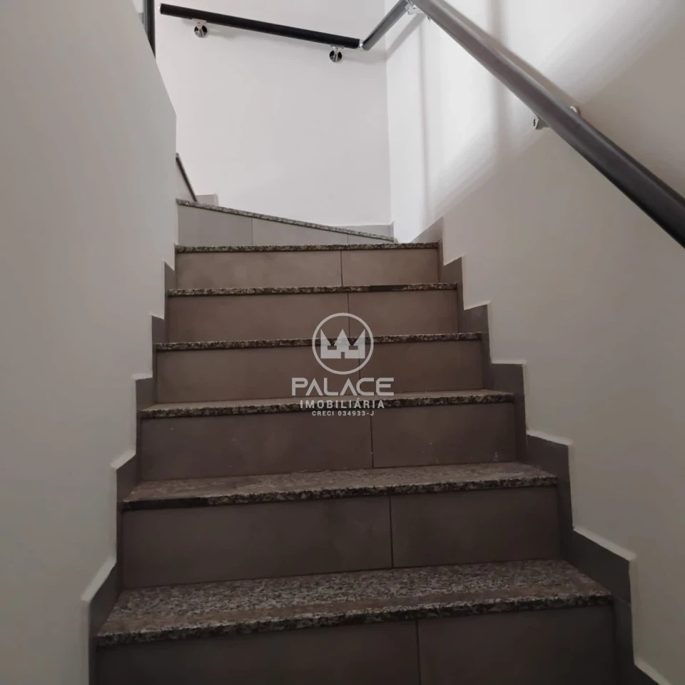 Barracão disponivel para locação no Bairro Vila Rezende