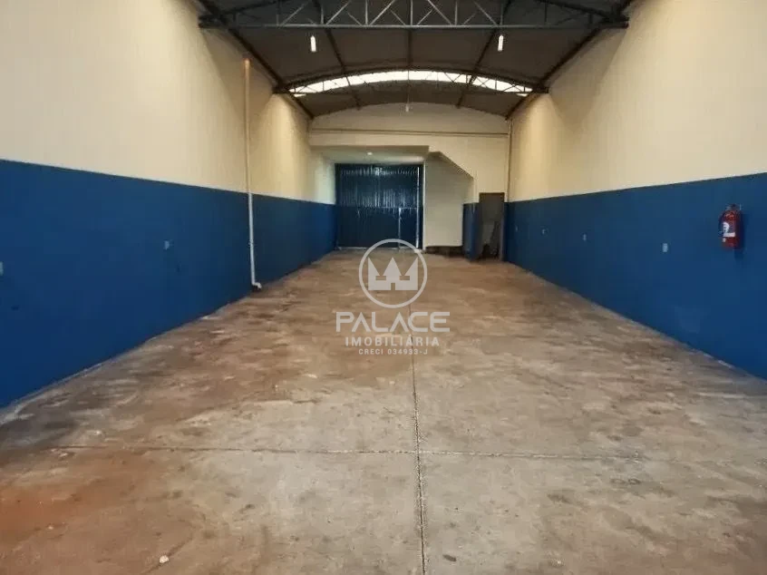 Barracão disponivel para locação