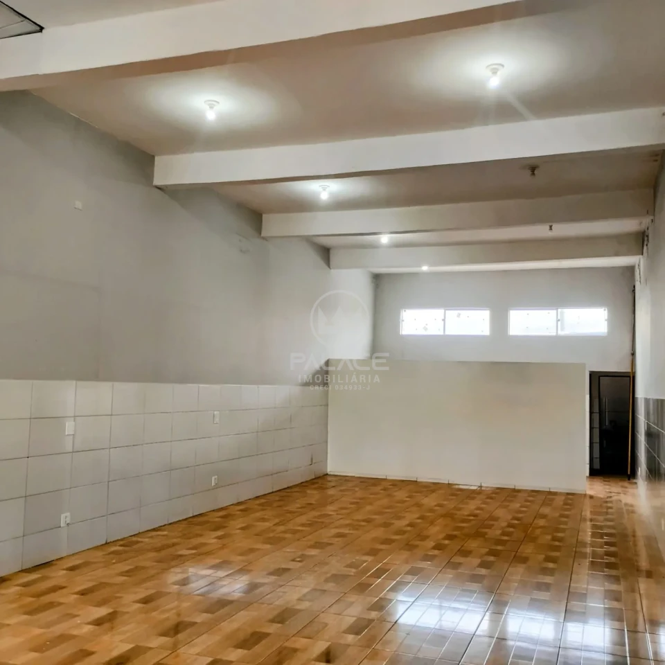 Barracão disponivel para locação