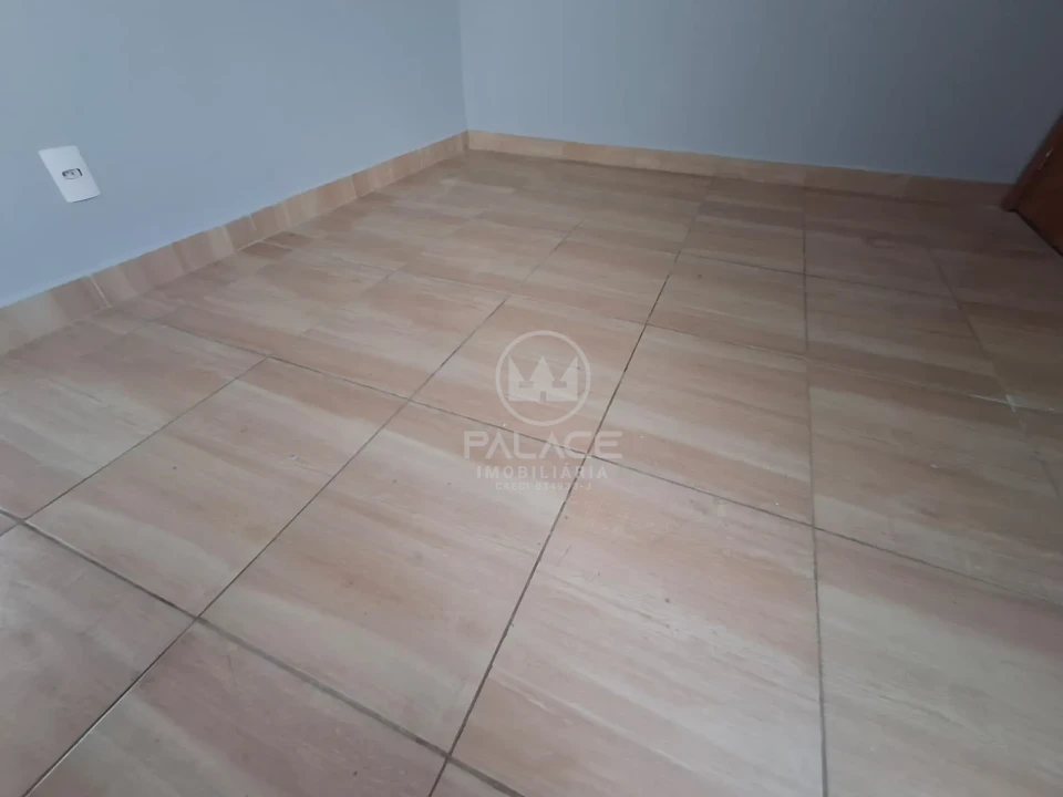 Apartamento Condominio Piazza Platina, bairro Jupiá, Piracicaba, SP.