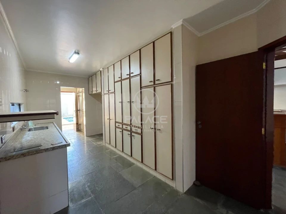 Casa, 3 quartos, 259 m² - Foto 19