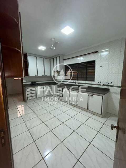 Imagens do imóveis casa à venda em centro, rio das pedras 3 quartos 231m²