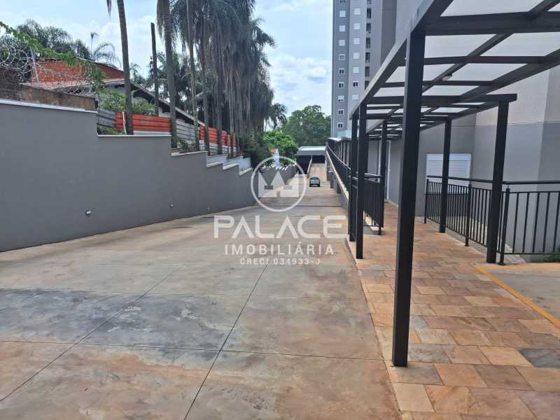 Apartamento : Padrão / Residencial / Piracicamirim