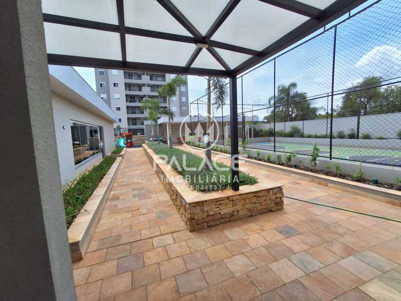 Apartamento : Padrão / Residencial / Piracicamirim