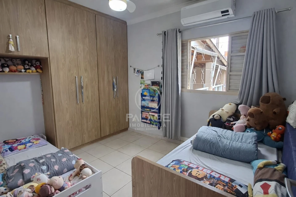 Casa á Venda no bairro Vila Sonia, Piracicaba, SP.