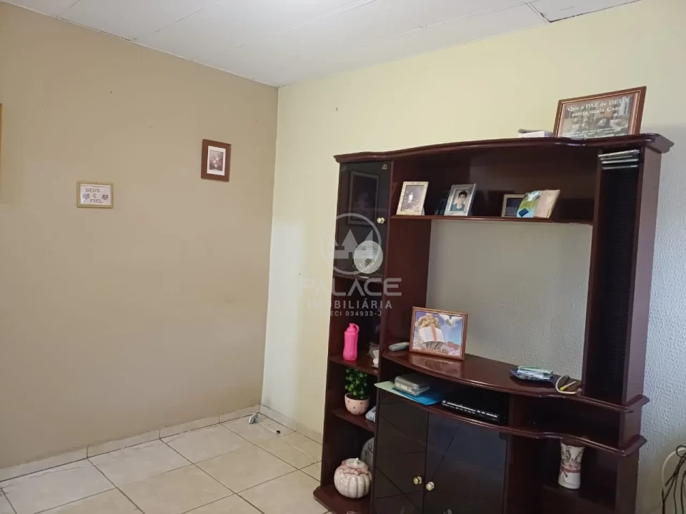 LINDA CASA A VENDA , NA RUA BARRA BONITA,  BAIRRO SANTA TEREZINHA