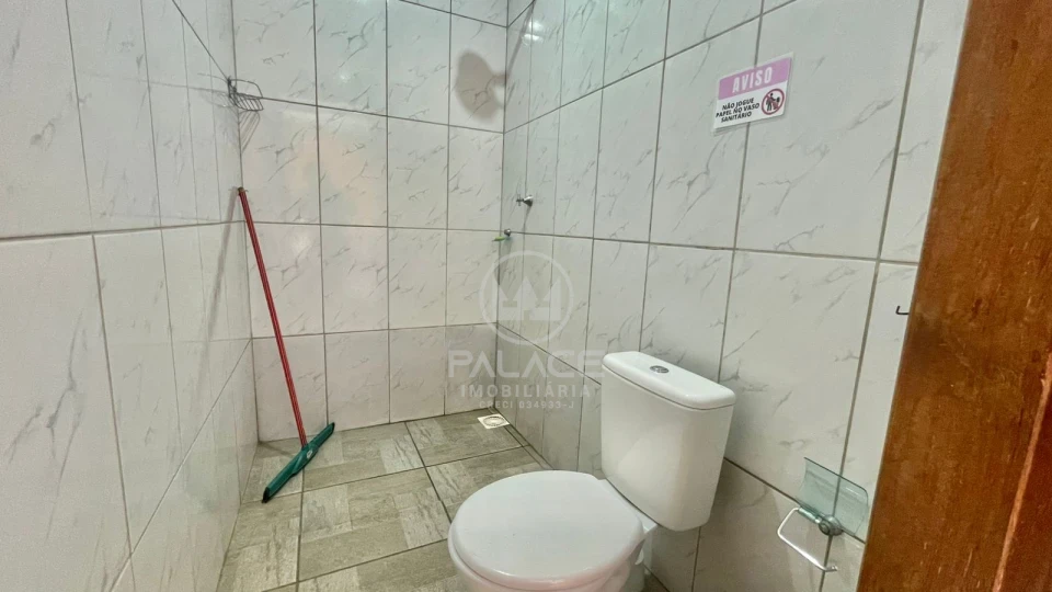 CASA / LOCAÇÃO / EDICULA / PISCINA / SANTA TEREZINHA