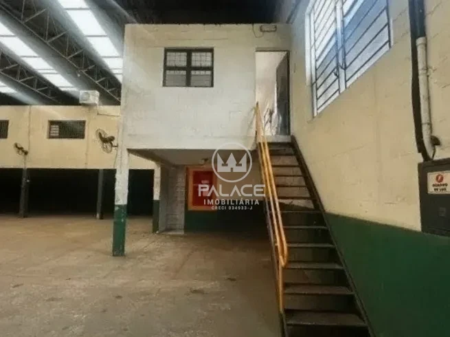 Barracão disponivel para locação - Foto 12