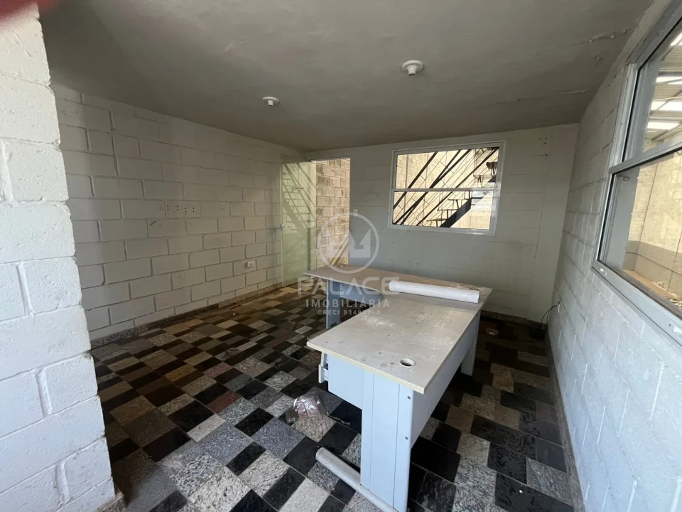 BARRACÃO COMERCIAL PARA ALUGAR EM PARQUE SÃO JORGE COM 250M² - Foto 20