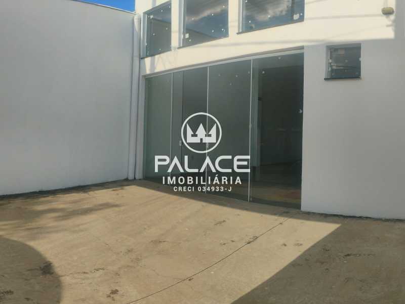 Barracão :  / Comercial / Jardim Esplanada