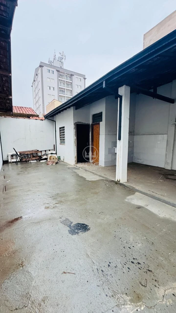 Casa À Venda