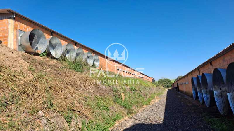 Imagens do imóveis fazenda à venda em área rural, tietê 4 quartos 54000m²