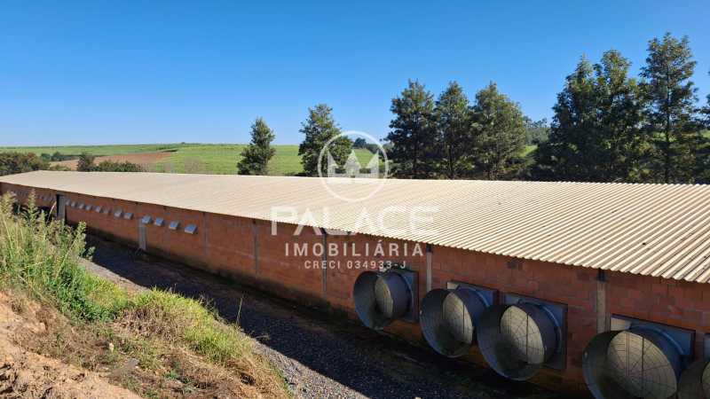 Imagens do imóveis fazenda à venda em área rural, tietê 4 quartos 54000m²