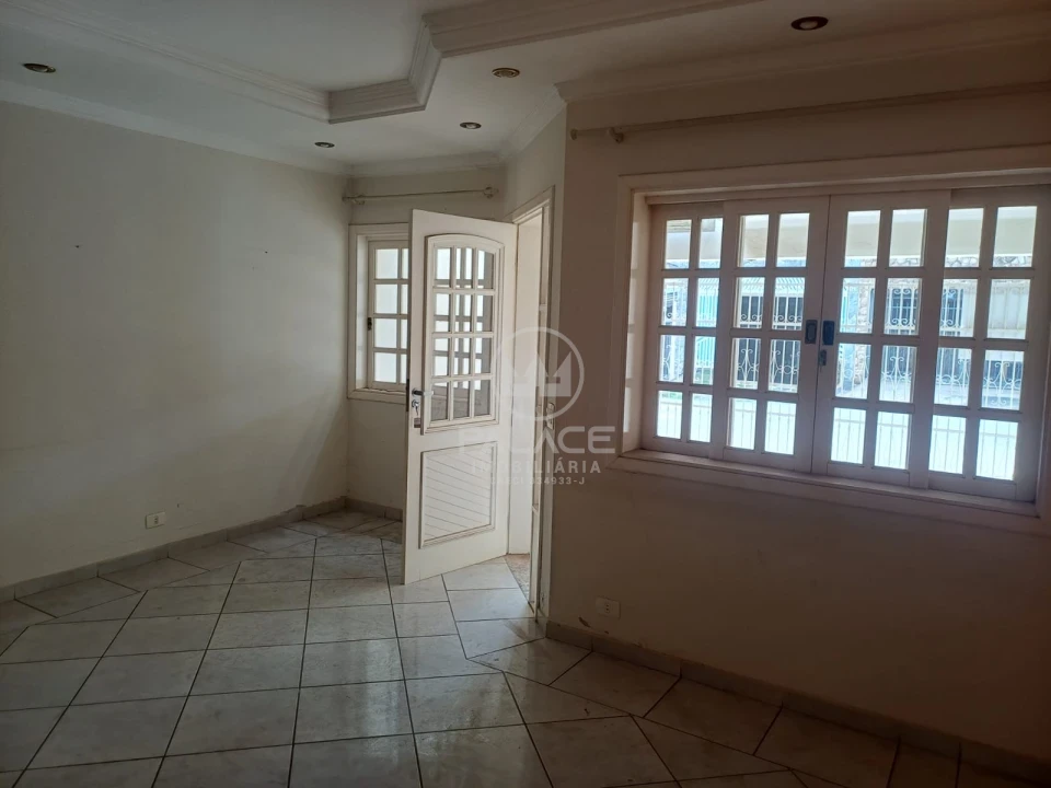CASA A VENDA NA RUA FRANCISCO JOSE MACHADO, JARDIM BRASILIA