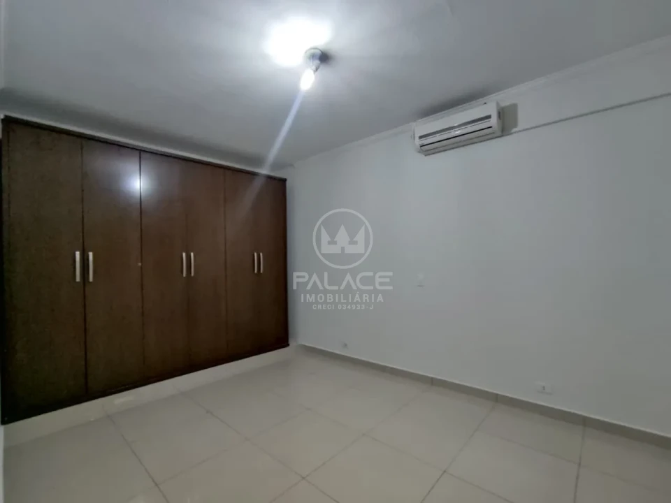 Casa, 3 quartos, 233 m² - Foto 9