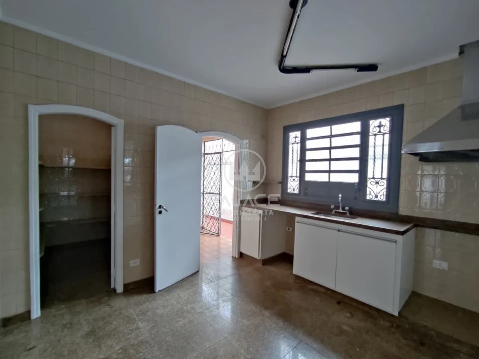 Casa, 4 quartos, 207 m² - Foto 26