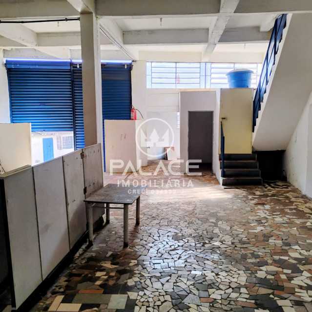 Barracão :  / Comercial / Jardim Dona Luisa