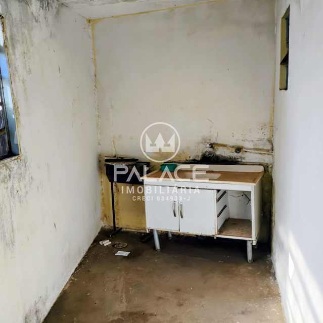 Barracão :  / Comercial / Jardim Dona Luisa