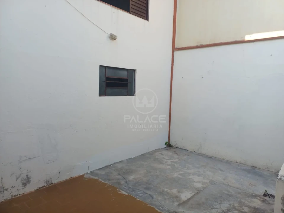 CASA A VENDA NO BAIRRO PIRACICAMIRIM