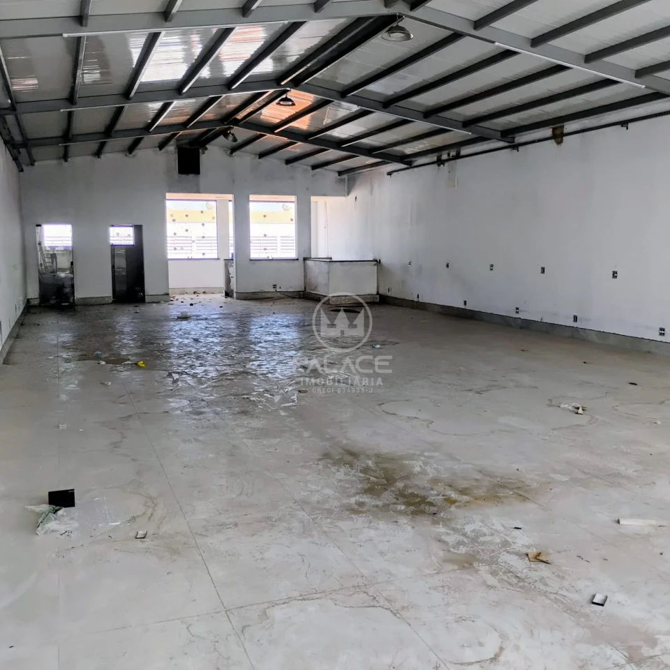 Barracão disponivel para locação