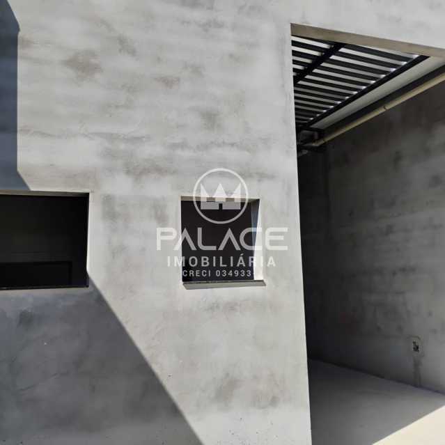 Barracão :  / Comercial / Vila Industrial